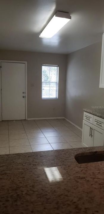 Recently Rented: $1,800 (2 beds, 2 baths, 1087 Square Feet)
