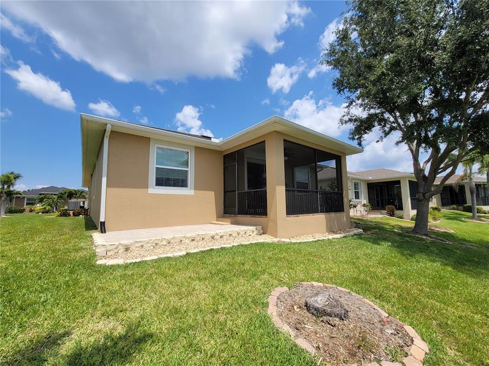 Recently Sold: $408,900 (3 beds, 2 baths, 1557 Square Feet)