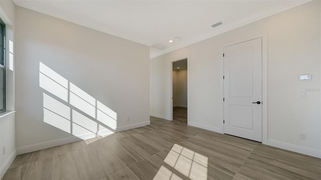 Upstairs Loft/Bonus Room