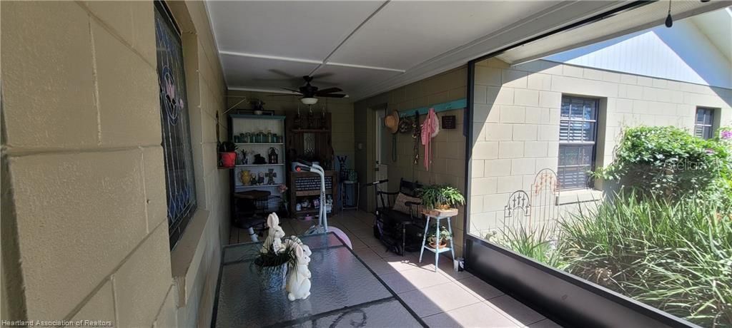 Recently Sold: $315,000 (3 beds, 2 baths, 1620 Square Feet)