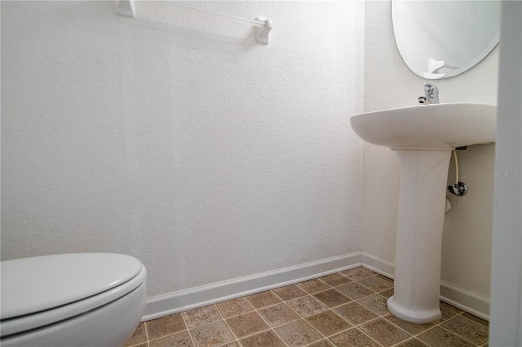 最近租的: $2,150 (3 贝兹, 2 浴室, 1687 平方英尺)