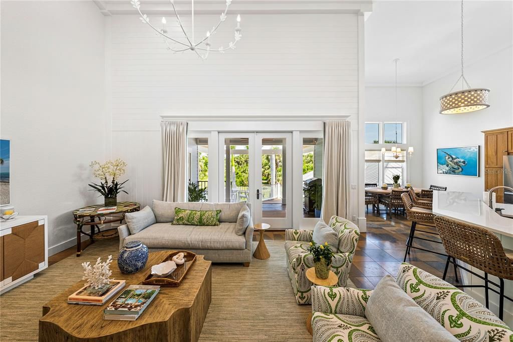 Recently Sold: $6,645,000 (5 beds, 3 baths, 3480 Square Feet)