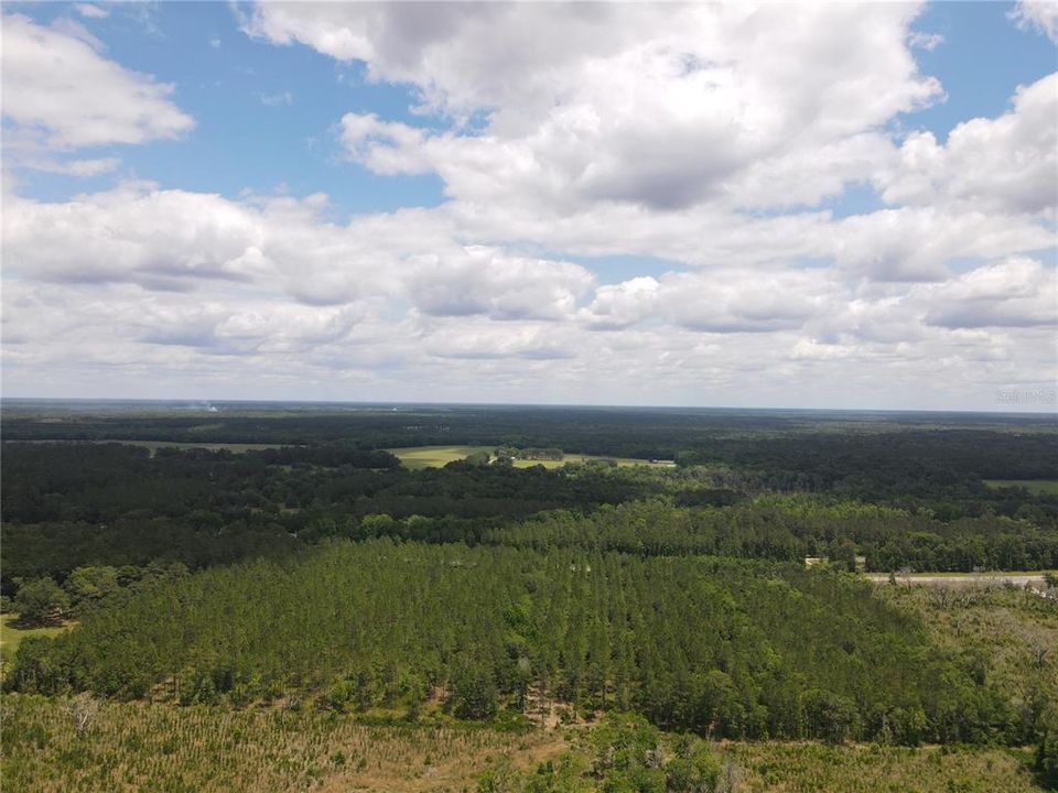 待售: $494,900 (35.82 acres)