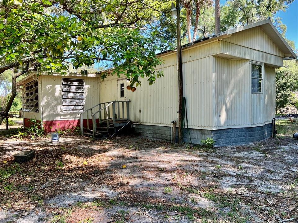 Recently Sold: $50,000 (2 beds, 2 baths, 845 Square Feet)