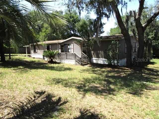 Recently Sold: $74,900 (3 beds, 2 baths, 1782 Square Feet)