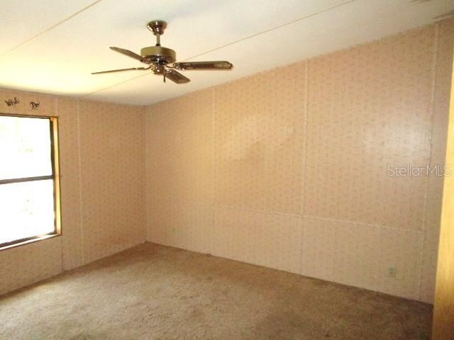 Recently Sold: $74,900 (3 beds, 2 baths, 1782 Square Feet)