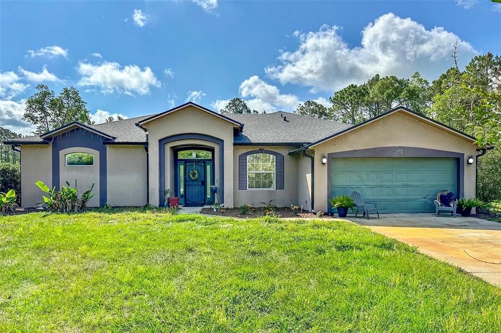 Recently Sold: $599,000 (3 beds, 2 baths, 2334 Square Feet)