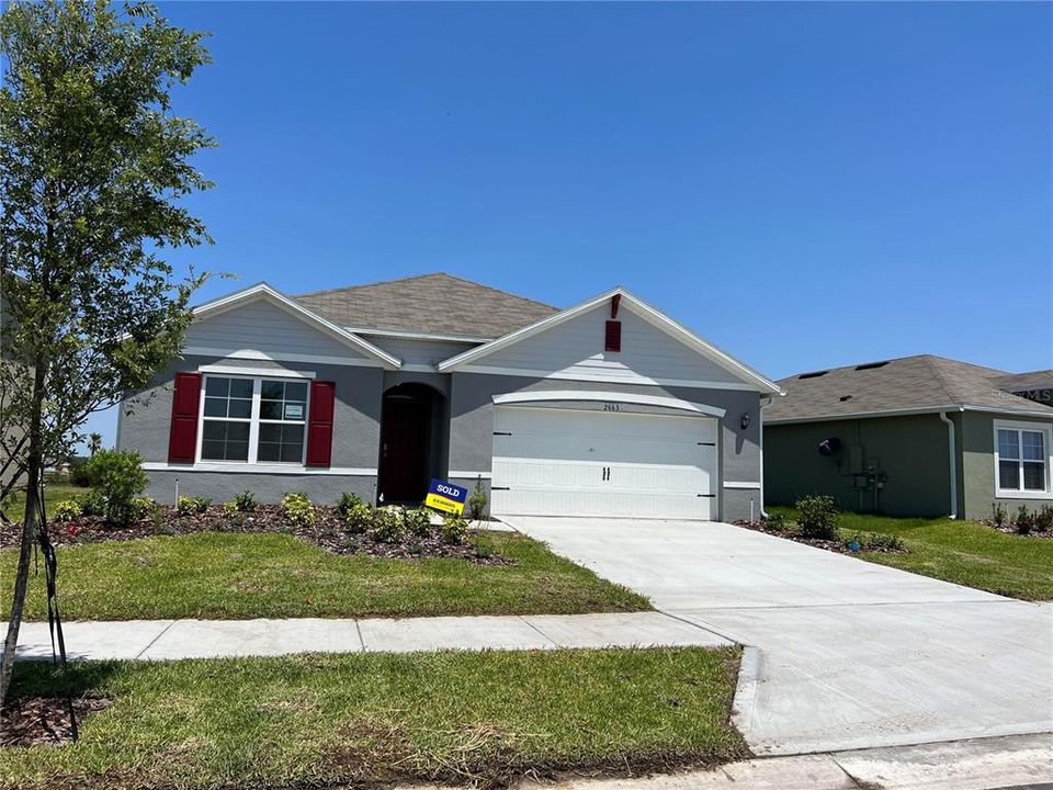 Recently Sold: $386,990 (4 beds, 2 baths, 1828 Square Feet)