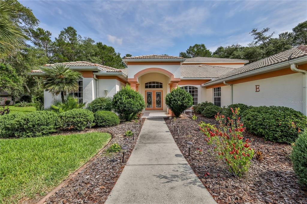 Recently Sold: $699,000 (5 beds, 3 baths, 3624 Square Feet)