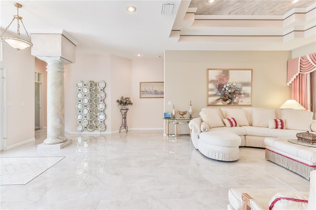 Recently Sold: $699,000 (5 beds, 3 baths, 3624 Square Feet)
