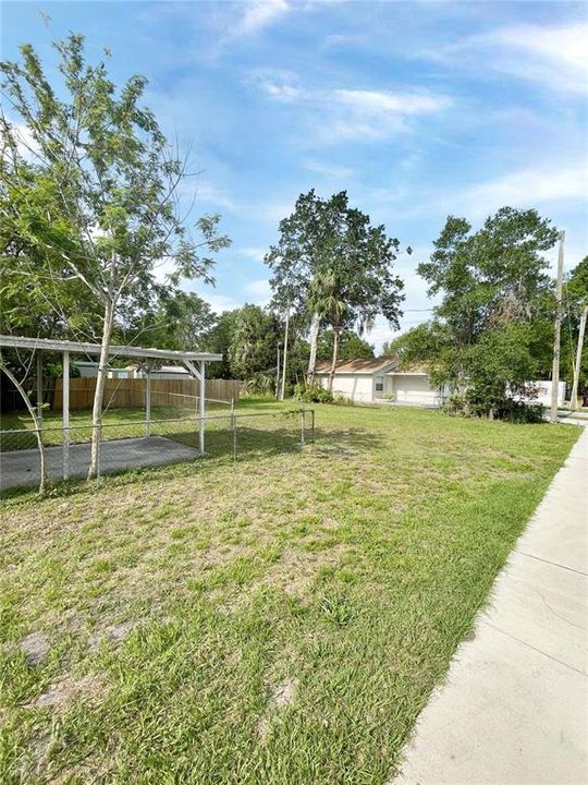 Oversized Yard & Rear View