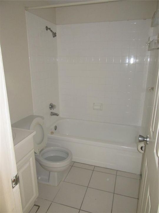 最近租的: $1,300 (2 贝兹, 2 浴室, 1032 平方英尺)