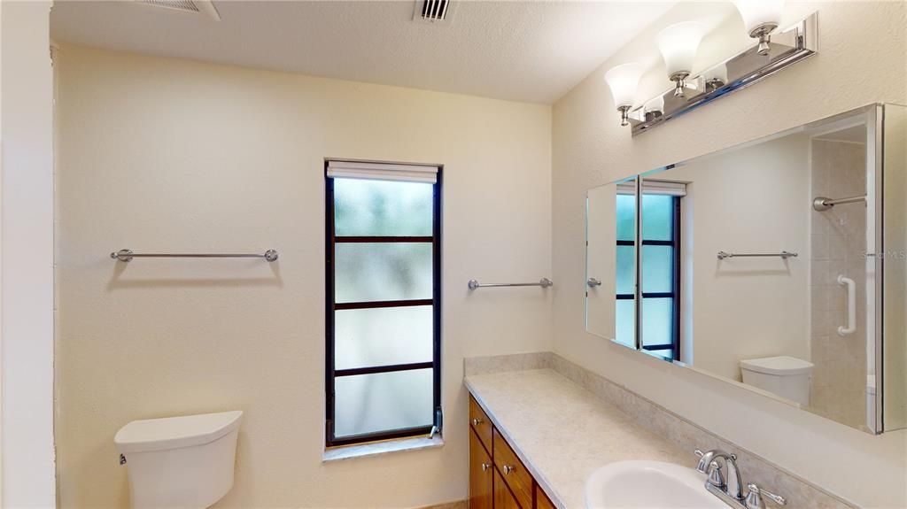 Недавно арендовано: $2,900 (4 спален, 2 ванн, 2052 Квадратных фут)