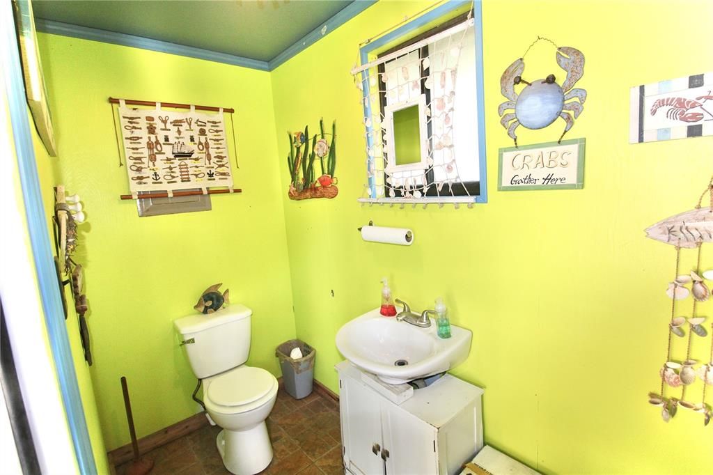 Tiki Bathroom