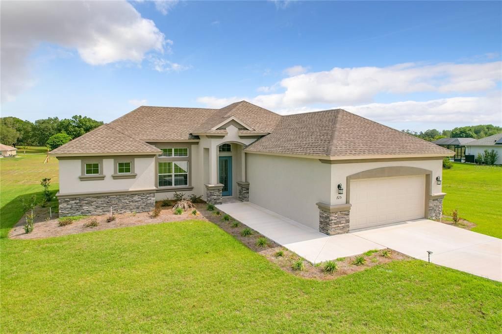 Recently Rented: $2,450 (3 beds, 2 baths, 1799 Square Feet)