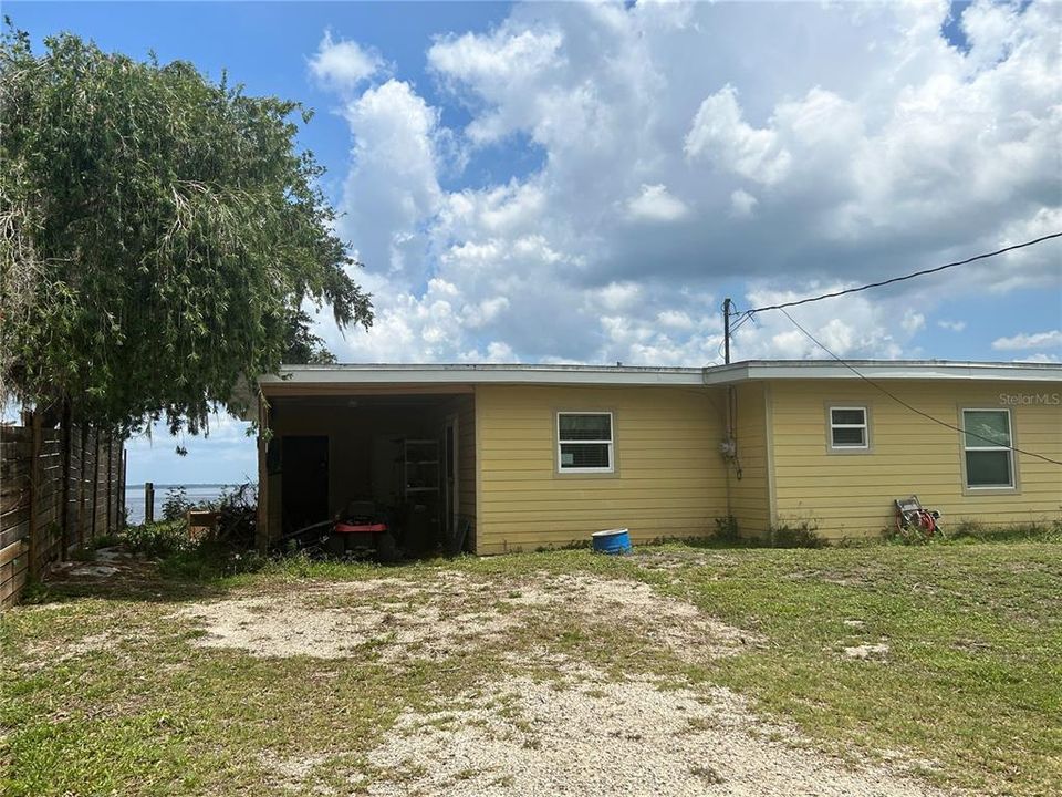 Recently Sold: $210,000 (3 beds, 1 baths, 1228 Square Feet)