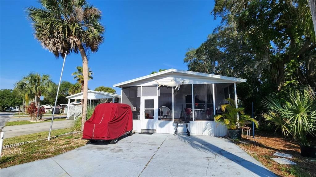 Recently Sold: $210,000 (2 beds, 1 baths, 1140 Square Feet)