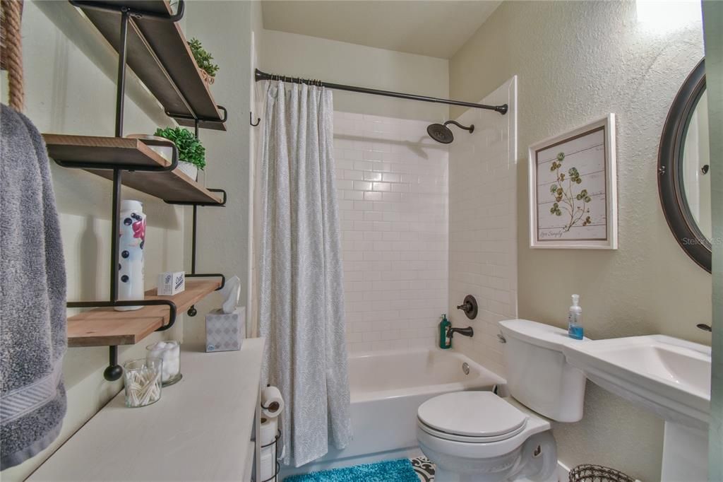 Recently Sold: $499,000 (2 beds, 1 baths, 624 Square Feet)