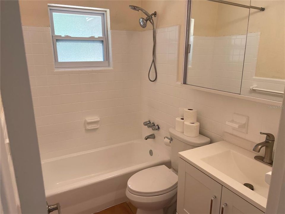 Недавно арендовано: $2,600 (3 спален, 2 ванн, 1612 Квадратных фут)