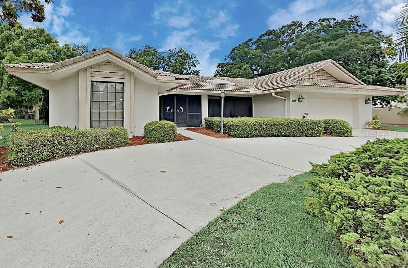 Recently Sold: $620,000 (3 beds, 3 baths, 2478 Square Feet)