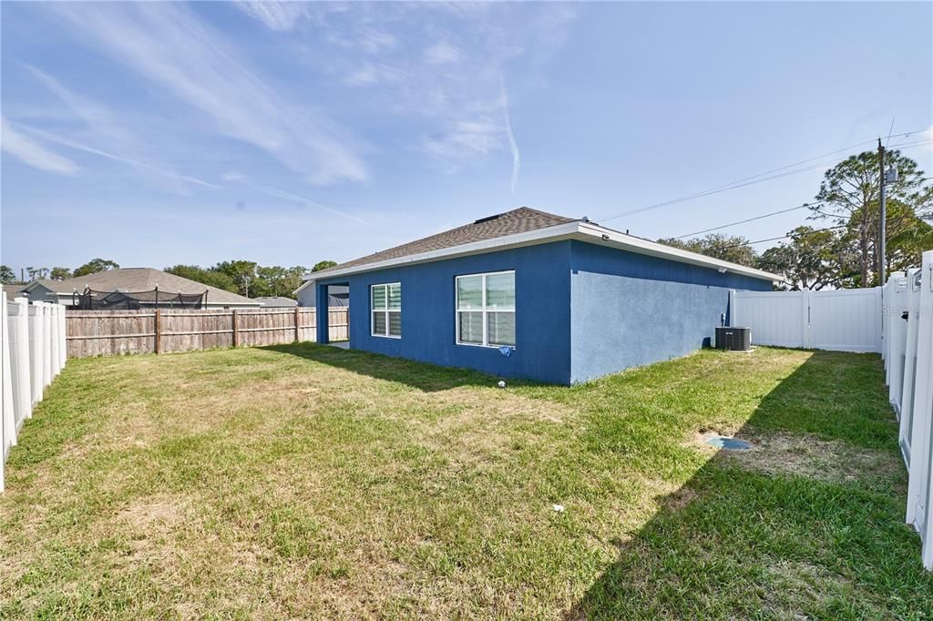 Recently Sold: $335,000 (3 beds, 2 baths, 1732 Square Feet)