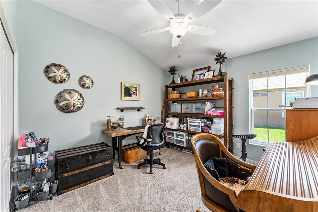 Recently Sold: $715,000 (3 beds, 3 baths, 1941 Square Feet)