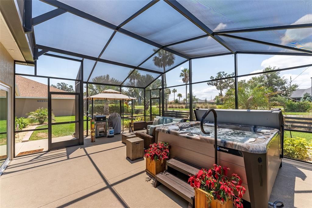 Recently Sold: $715,000 (3 beds, 3 baths, 1941 Square Feet)