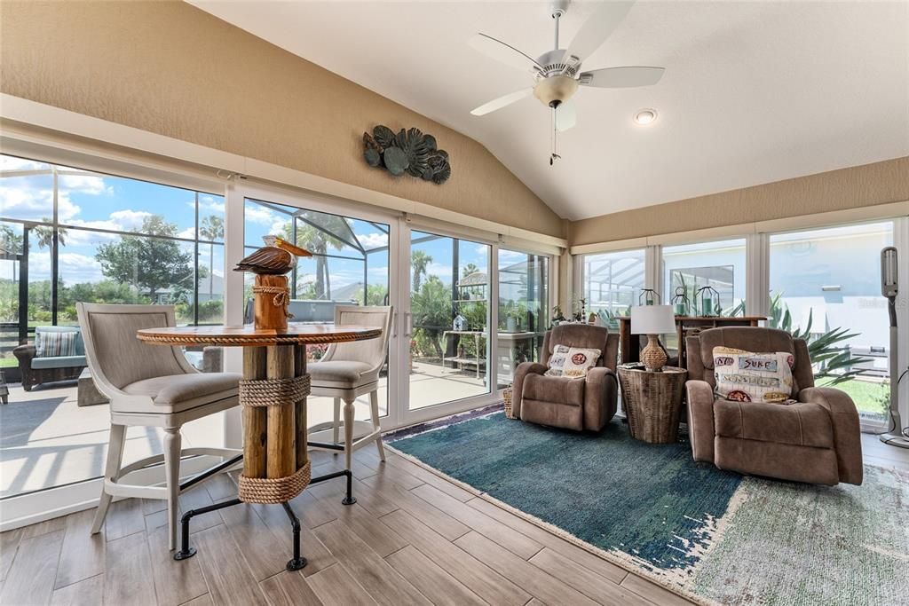 Recently Sold: $715,000 (3 beds, 3 baths, 1941 Square Feet)