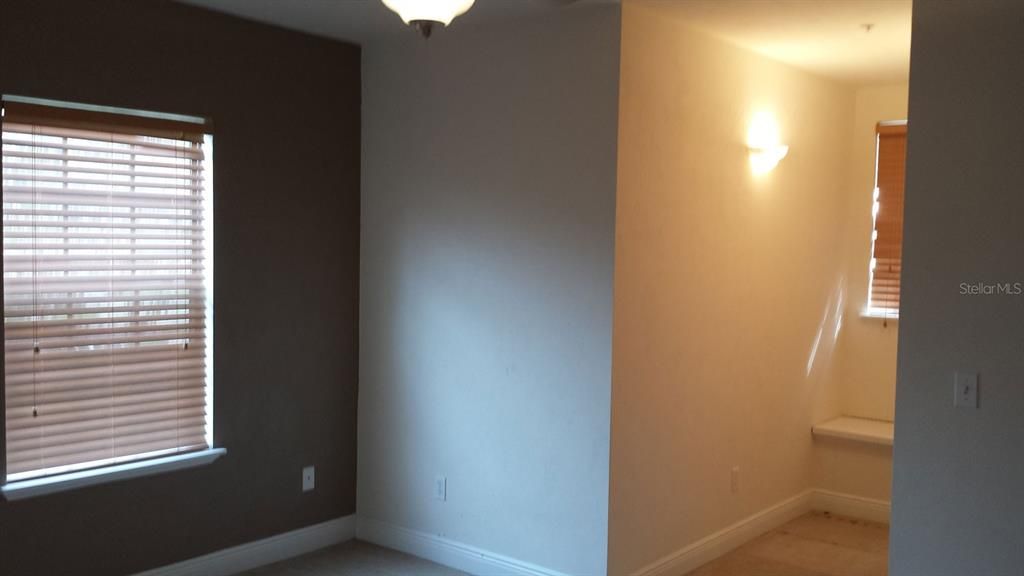 Recently Rented: $1,500 (2 beds, 2 baths, 1200 Square Feet)