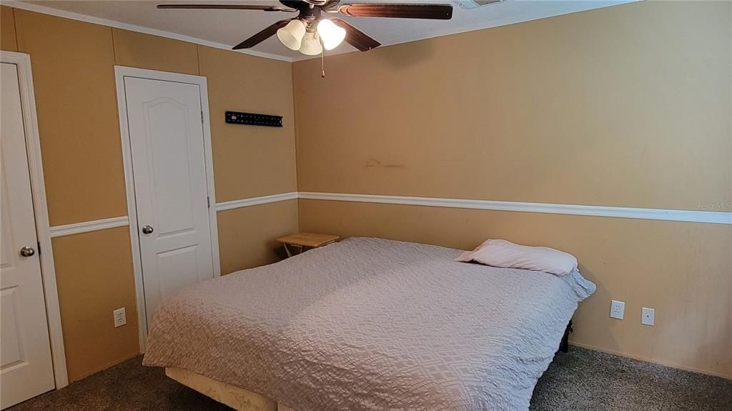 13 M Bedroom