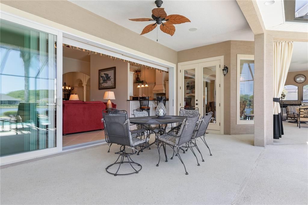 Recently Sold: $1,300,000 (3 beds, 3 baths, 3104 Square Feet)