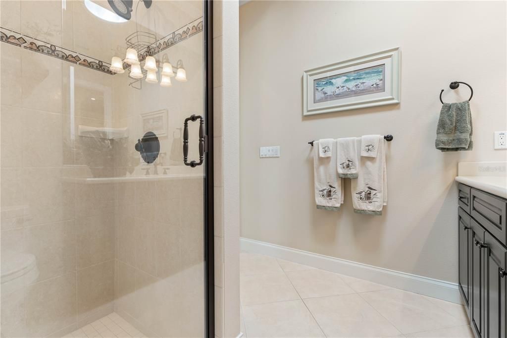 Recently Sold: $1,300,000 (3 beds, 3 baths, 3104 Square Feet)