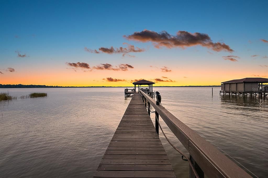 Lake Dora and the Harris Chain of Lakes is your backyard!