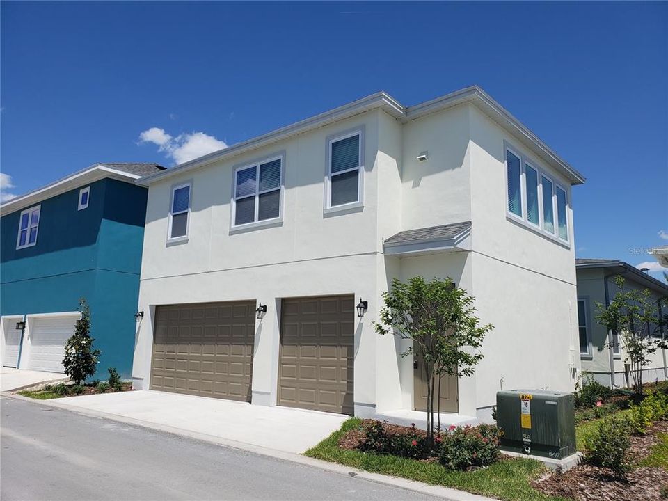 Recently Rented: $1,749 (1 beds, 1 baths, 783 Square Feet)