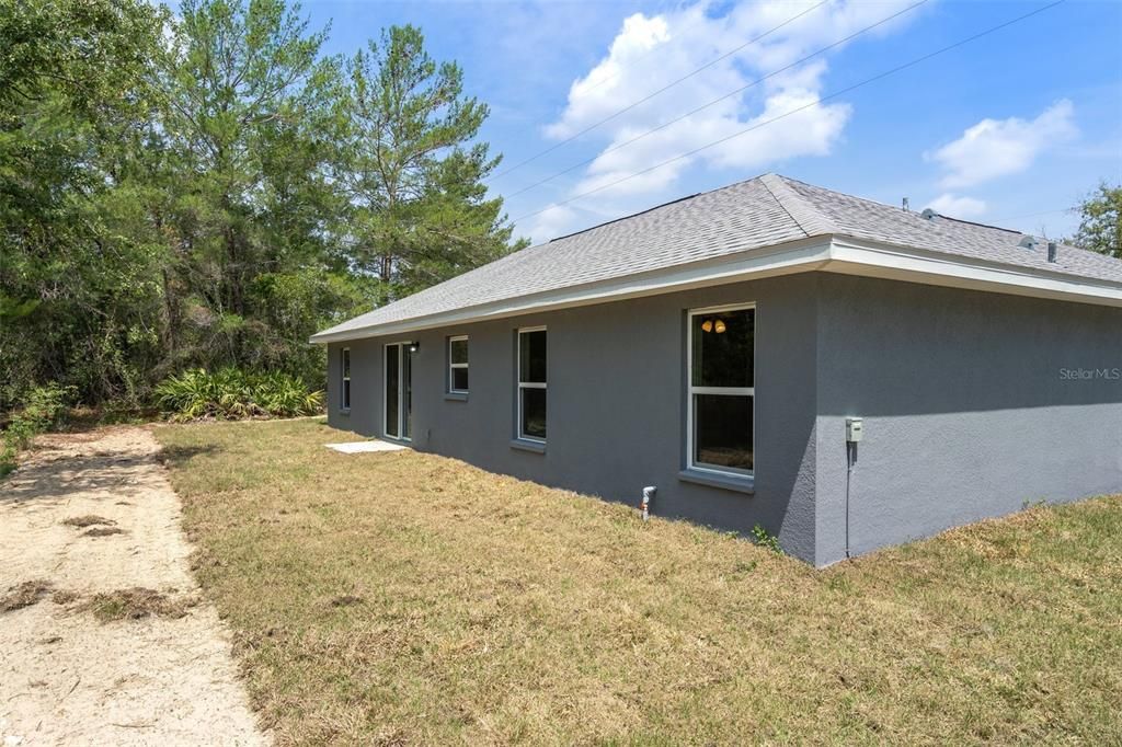 Recently Sold: $299,000 (3 beds, 2 baths, 1282 Square Feet)