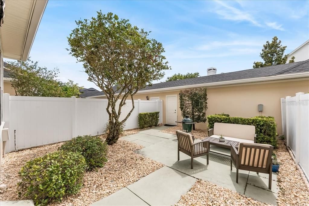 Recently Sold: $699,000 (3 beds, 2 baths, 1938 Square Feet)
