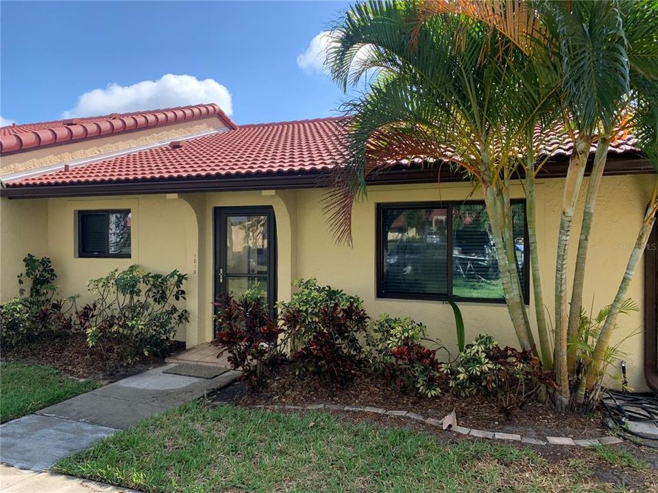 Recently Sold: $280,000 (2 beds, 2 baths, 1248 Square Feet)
