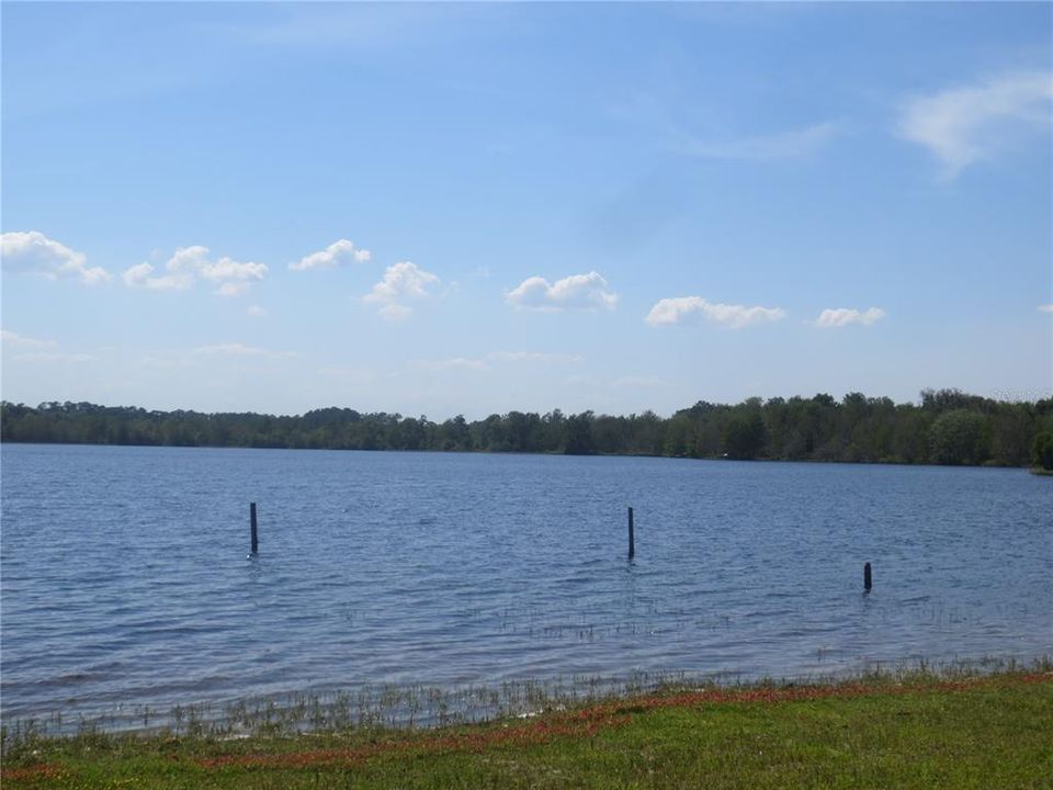 400 ACRE NORTH LAKE