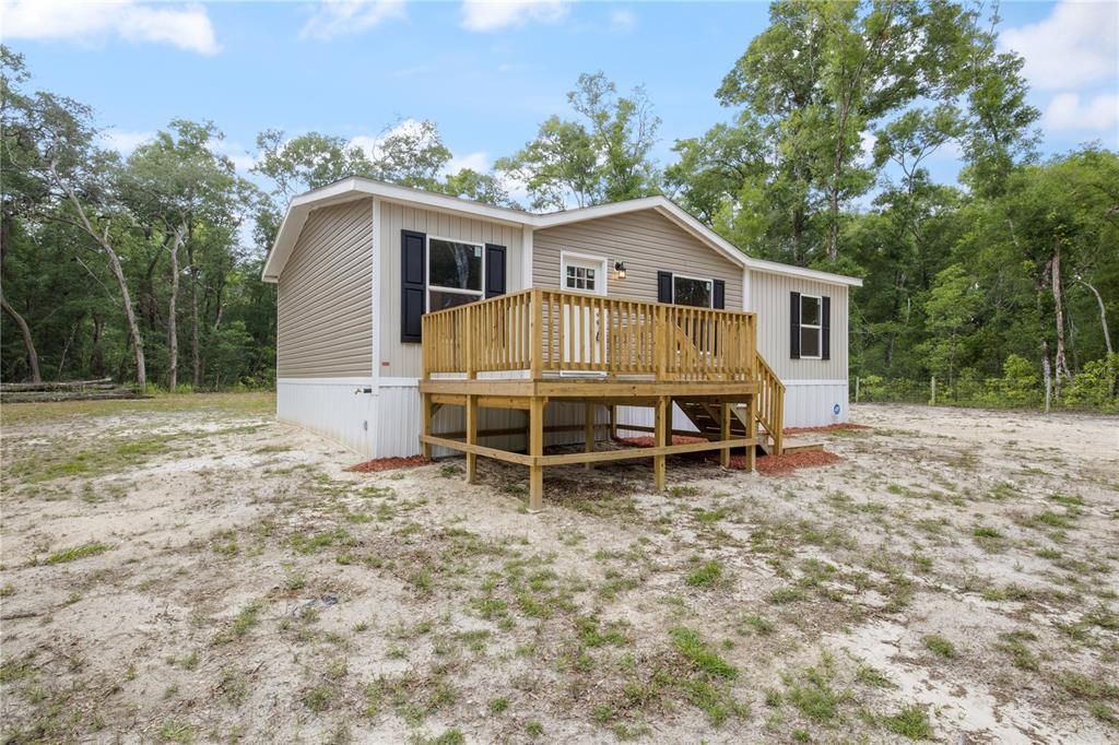 Recently Sold: $215,000 (3 beds, 2 baths, 1012 Square Feet)