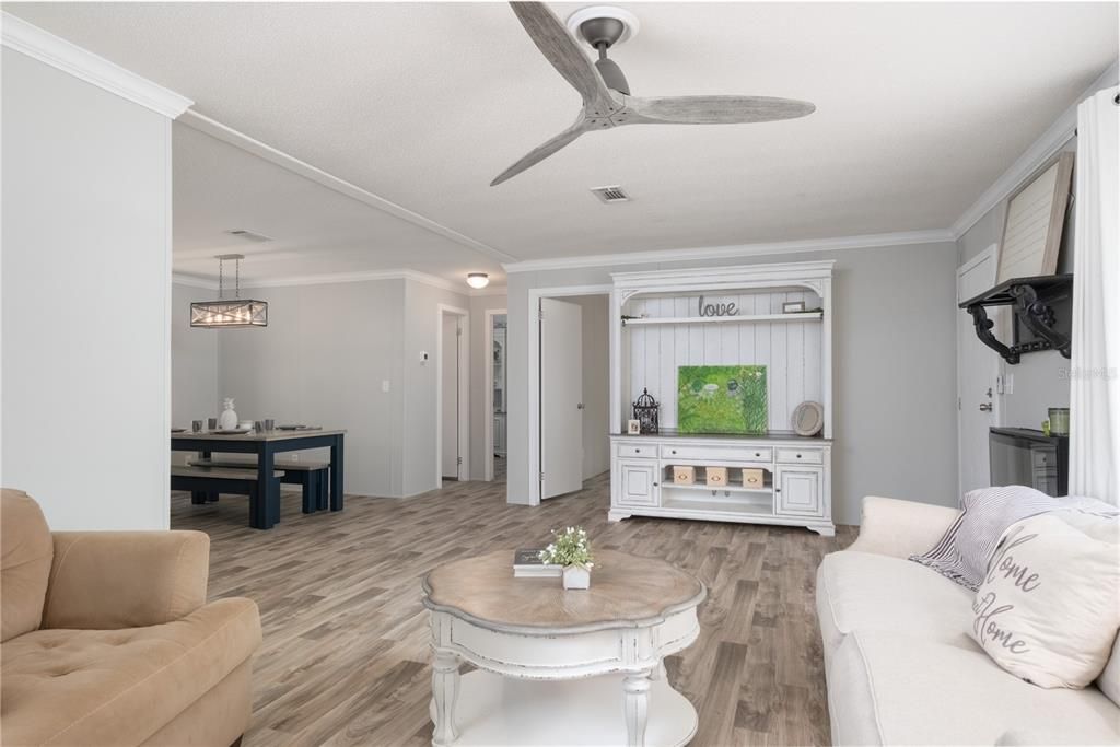 Recently Sold: $304,304 (3 beds, 2 baths, 1456 Square Feet)