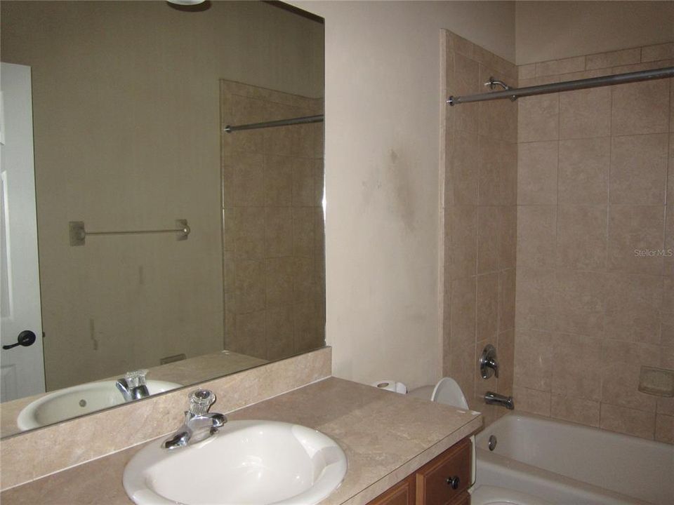 Недавно арендовано: $1,600 (2 спален, 2 ванн, 1093 Квадратных фут)