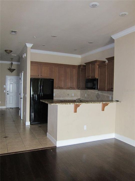 Recently Rented: $1,600 (2 beds, 2 baths, 1093 Square Feet)