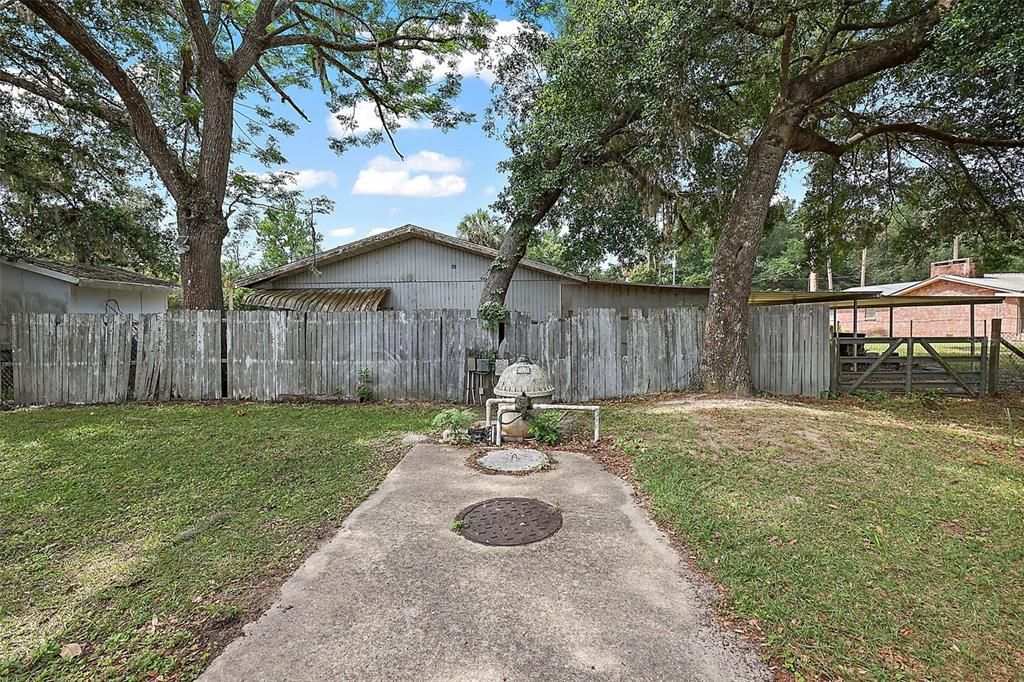 Recently Sold: $225,000 (0 beds, 0 baths, 1560 Square Feet)