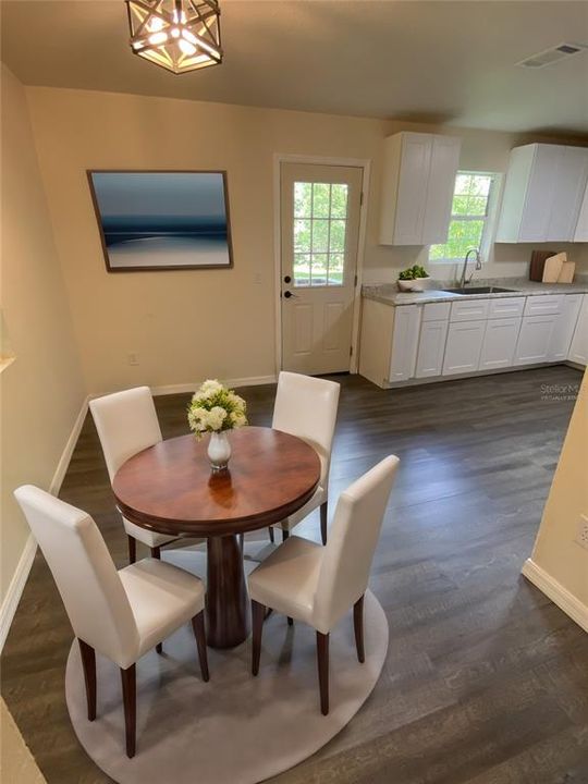 dining room virtually staged