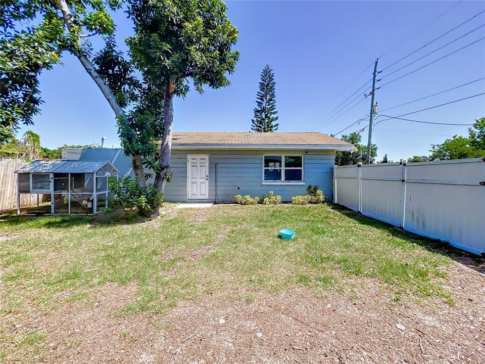 Recently Sold: $290,000 (3 beds, 2 baths, 1508 Square Feet)