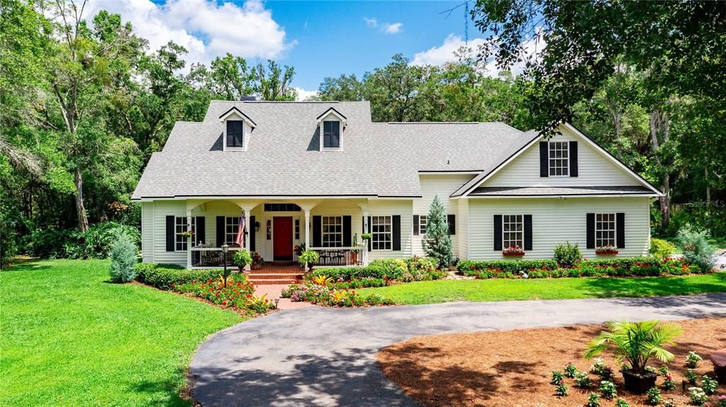 Recently Sold: $875,000 (5 beds, 3 baths, 2940 Square Feet)