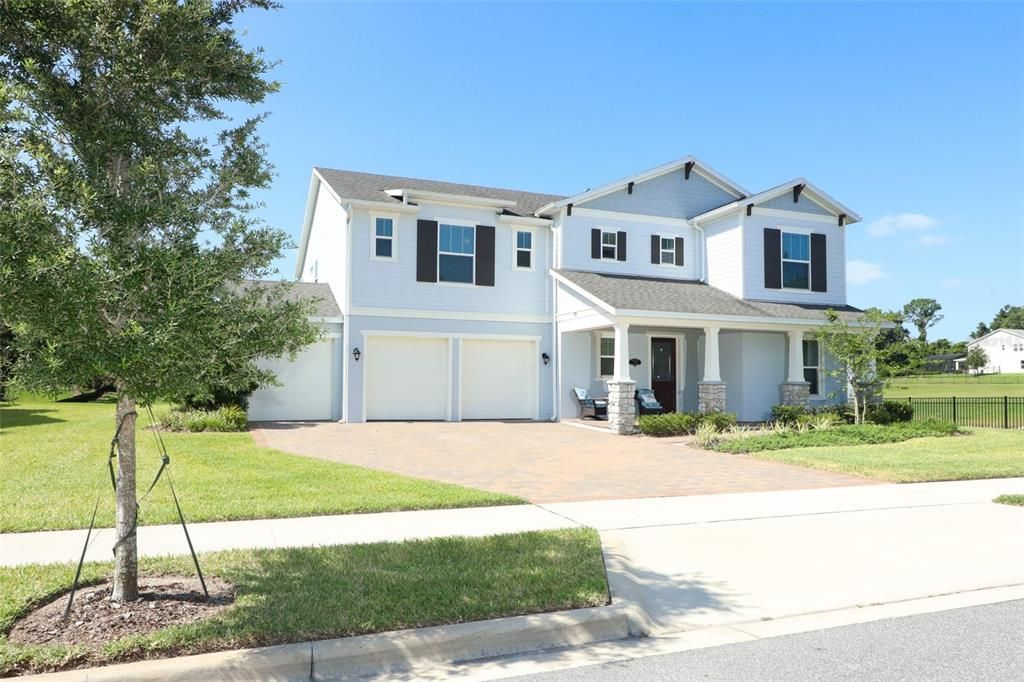 Recently Sold: $849,900 (5 beds, 4 baths, 4049 Square Feet)