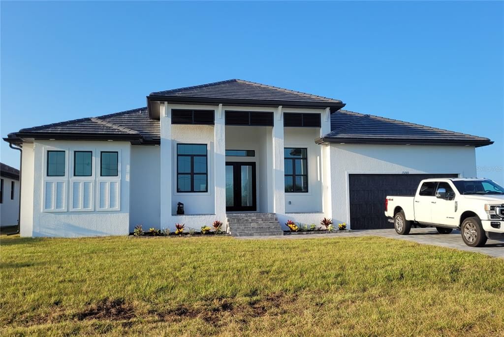 Recently Sold: $671,213 (3 beds, 2 baths, 2308 Square Feet)