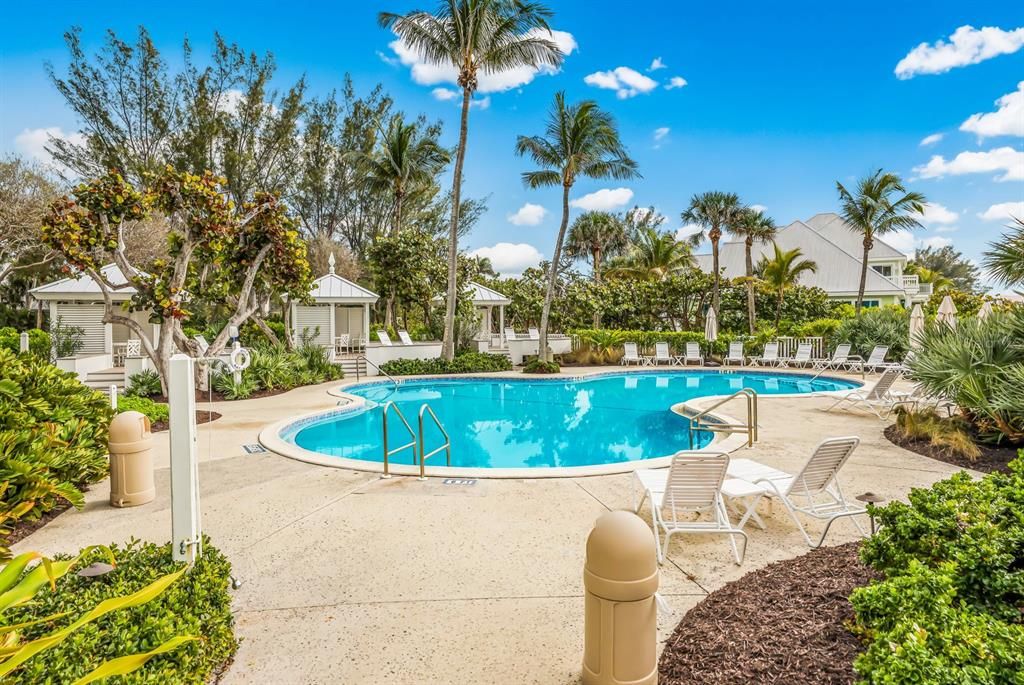 Recently Sold: $3,275,000 (3 beds, 3 baths, 2094 Square Feet)