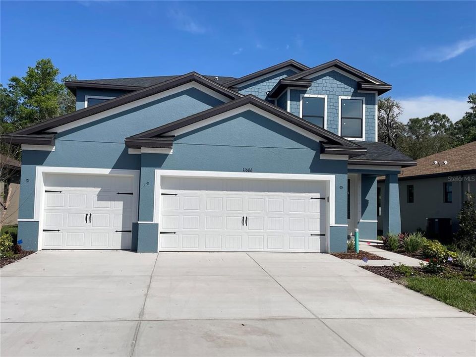 Recently Sold: $490,000 (4 beds, 3 baths, 2812 Square Feet)